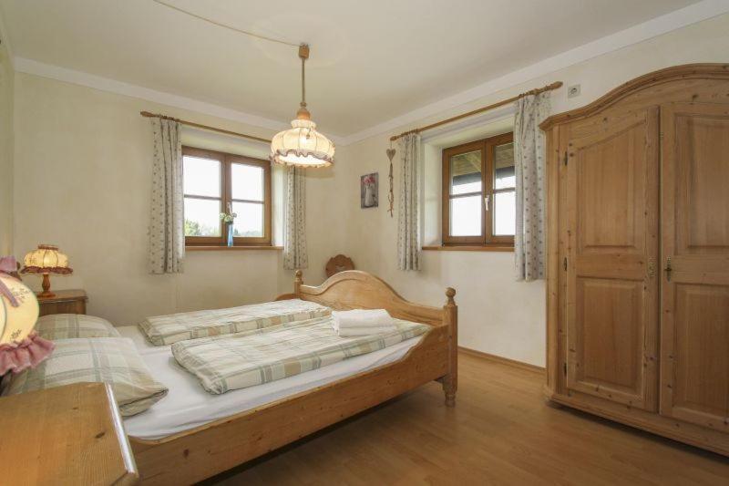 Ferienwohnungen Reiter Kirchanschoring Номер фото